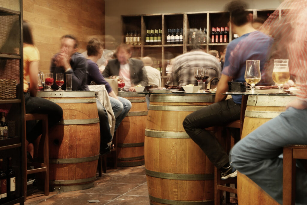 144 restaurant alcohol bar drinks 1 1024x683